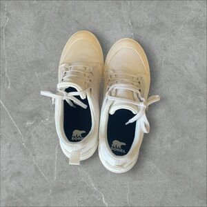 Sorel walking waterproof sneakers size 11